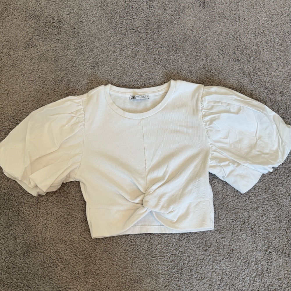 Off-White Ribbed Top